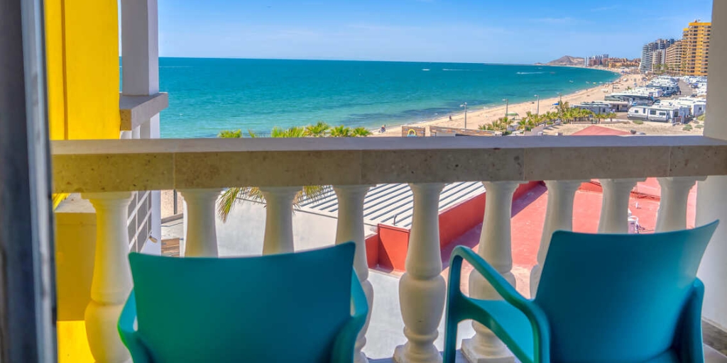 Playa Bonita Redort habitacion deluxe para 5 personas con vista a la playa