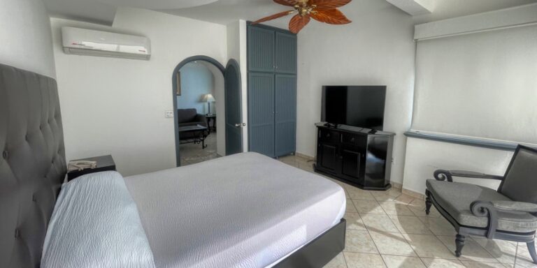 Suite Familiar 8 personas vista completa a la playa